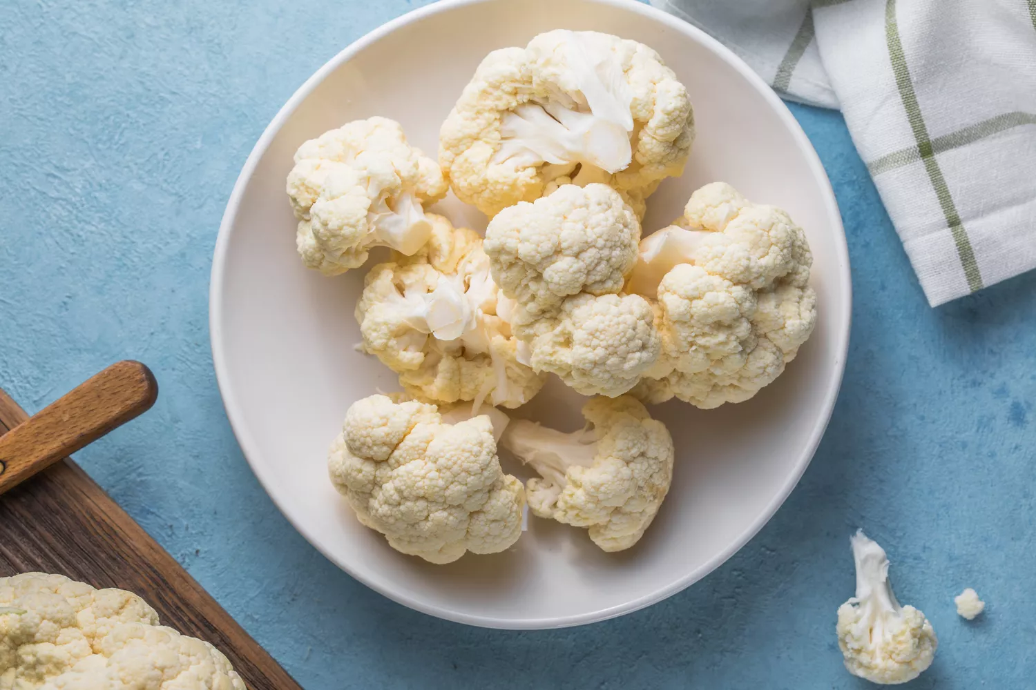 How to Cut Cauliflower Into Florets (Without Making a Mess)