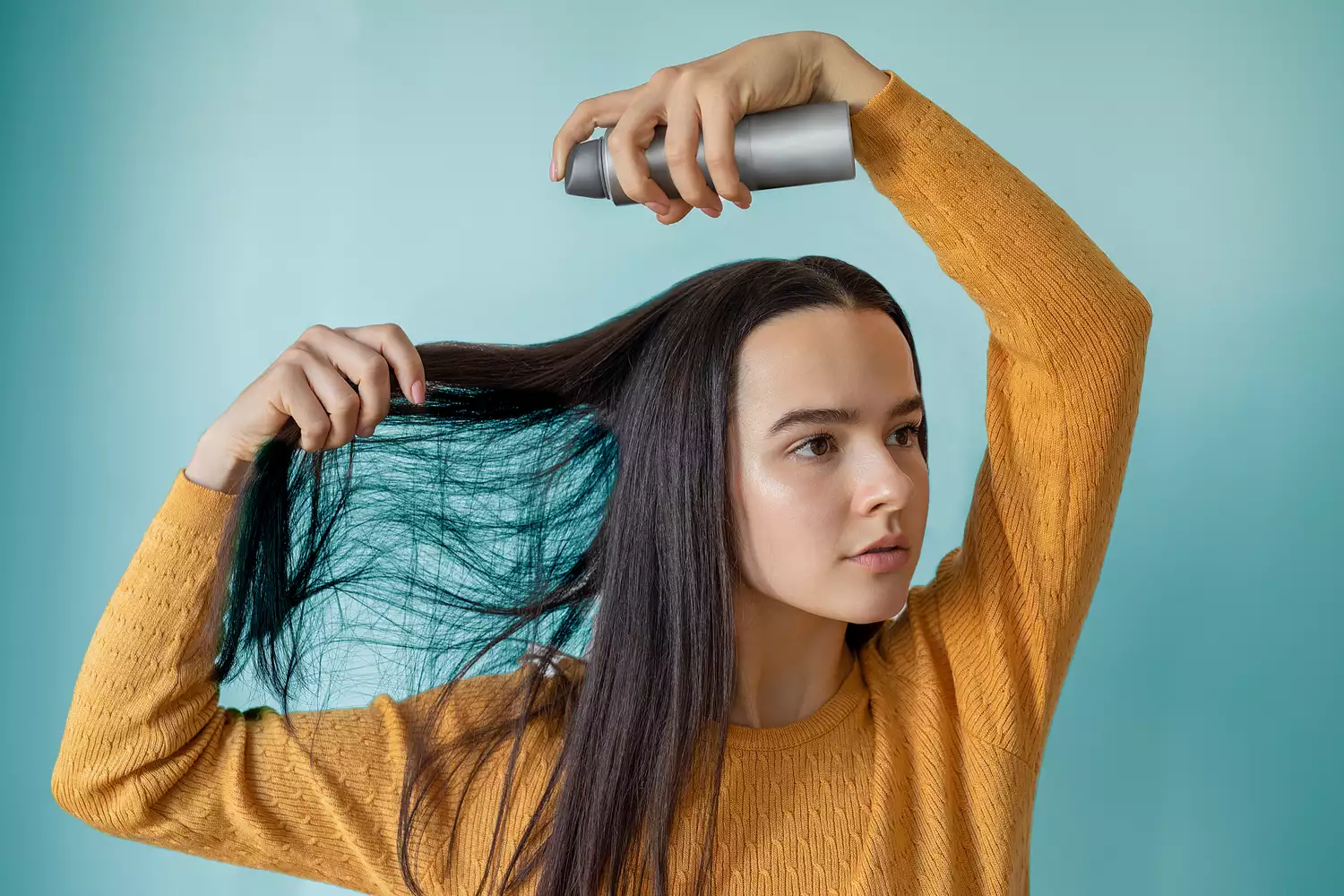 This Brilliant Hack Makes Dry Shampoo More Effective